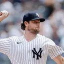 Yankees edge Braves, Cole beats Sale
