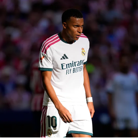 Carrusel Canalla | "Mbappé no ha hecho un partido digno de un jugador que reclama a diestro y siniestro que merece el Balón de Oro"