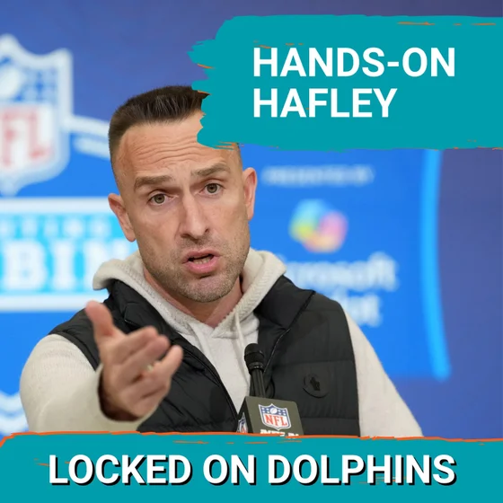 Miami Dolphins Head Coach Jeff Hafley Gets HANDS ON With His Football Team At OTAs