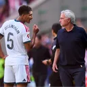 Noticias El Larguero | El ruido del caso Mbappé y un vestuario que no ha cambiado con Mourinho: el delicado "caldo de cultivo" del Real Madrid en octubre