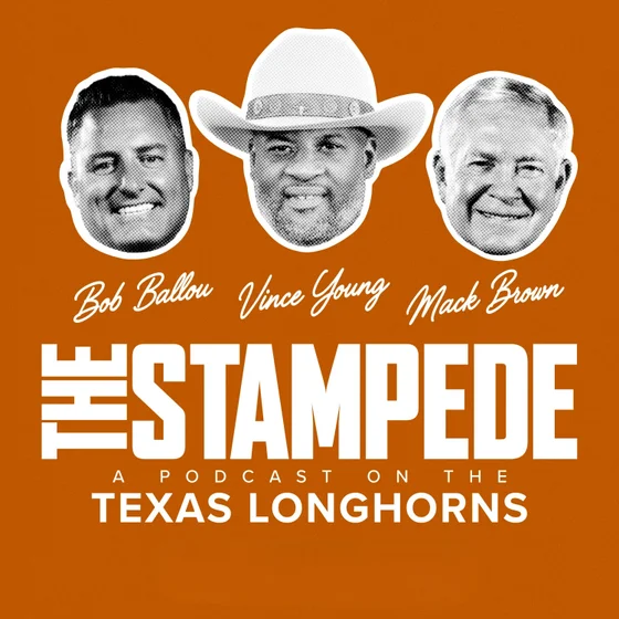 Vince Young Sees a "Dangerous" Arch Manning as Camp Begins